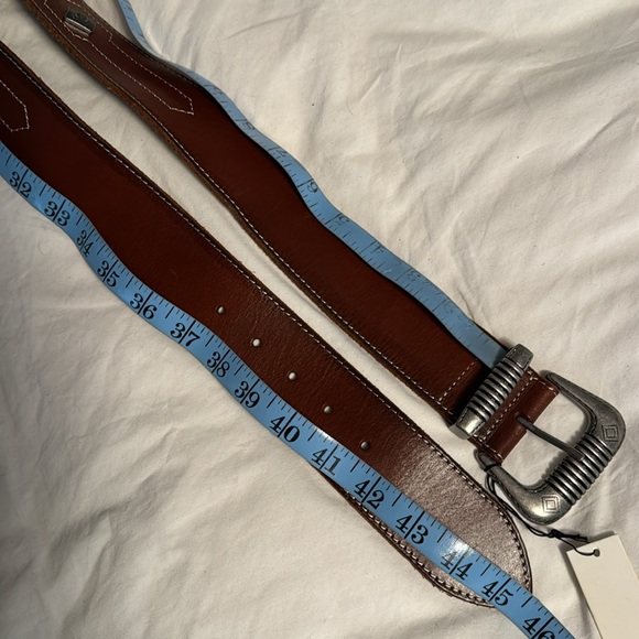 Banana Republic Heritage Etched Buckle Waist Belt Large - Picture 10 of 13